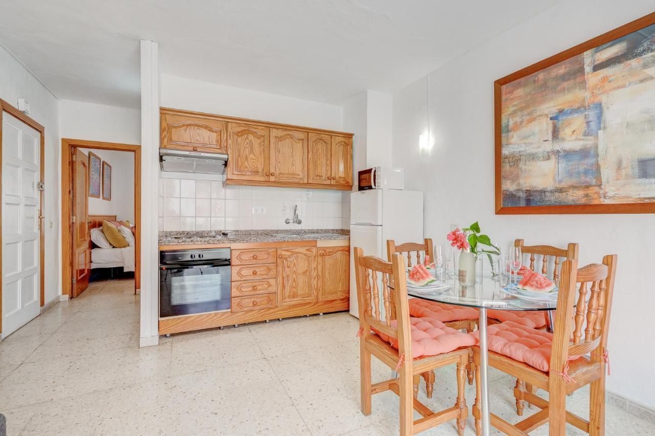Apartment В Playa De Las Americas Екстер'єр фото