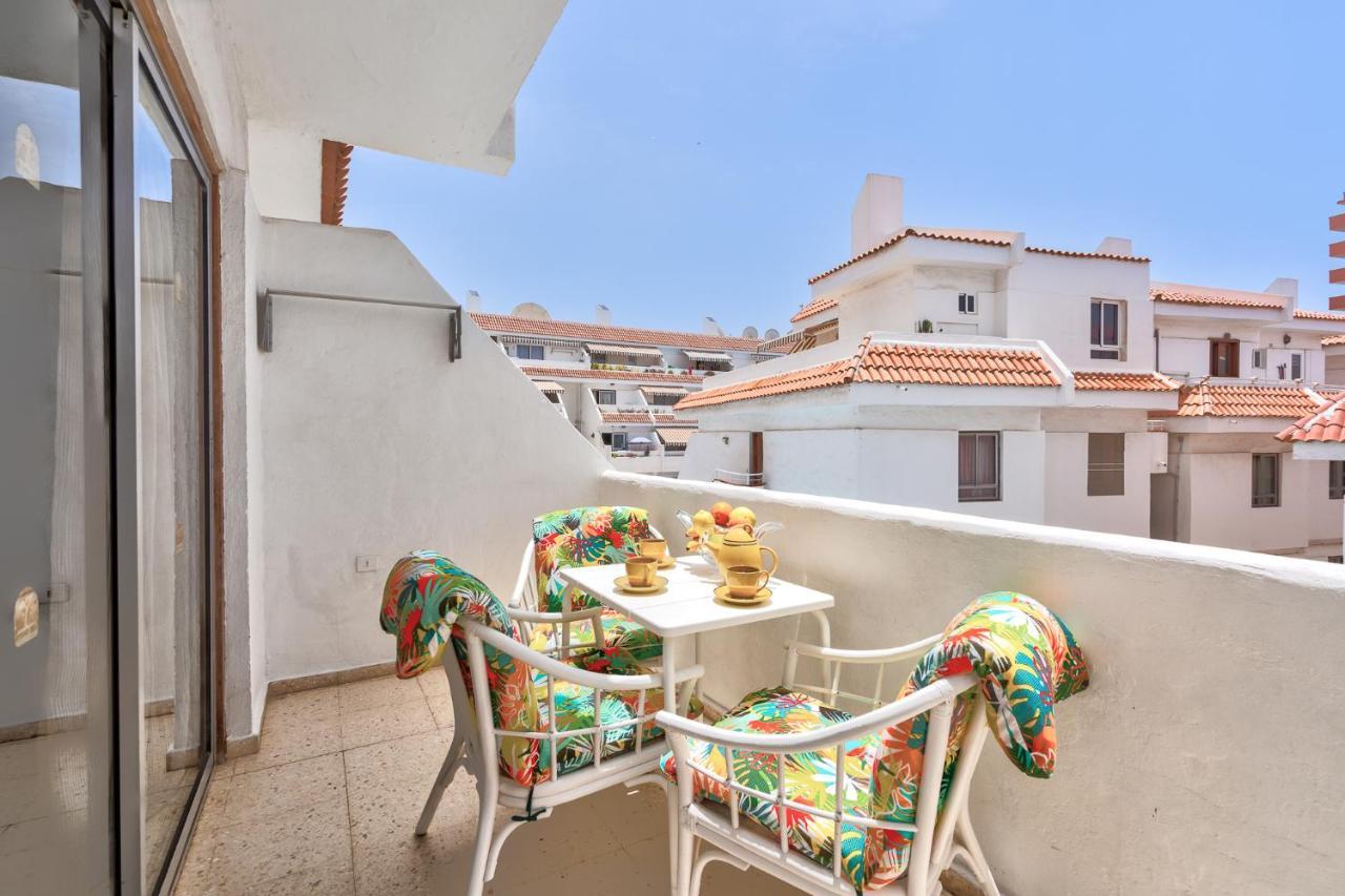 Apartment В Playa De Las Americas Екстер'єр фото